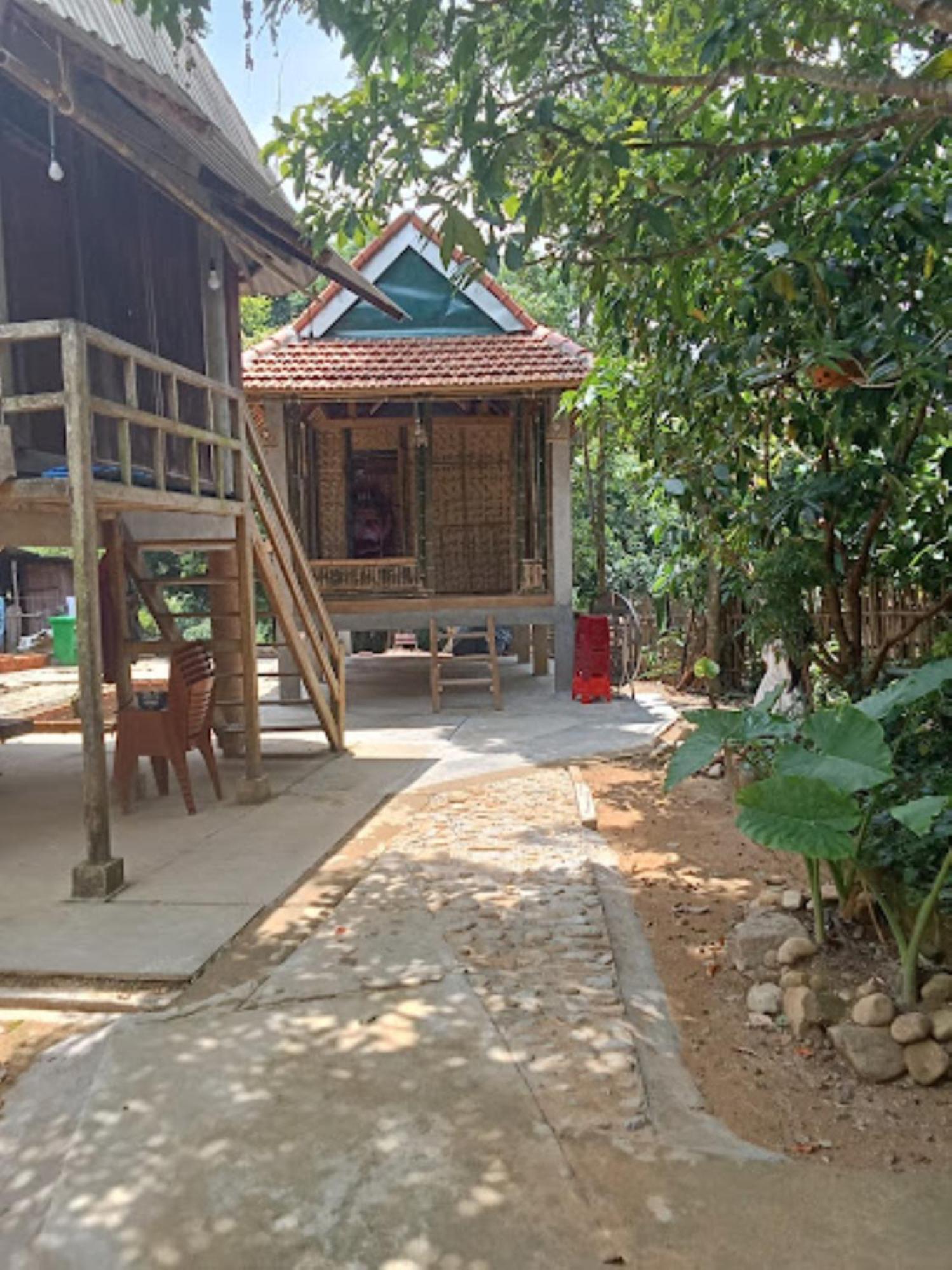 Homestay Ho Son - Thac Anor A Luoi Esterno foto