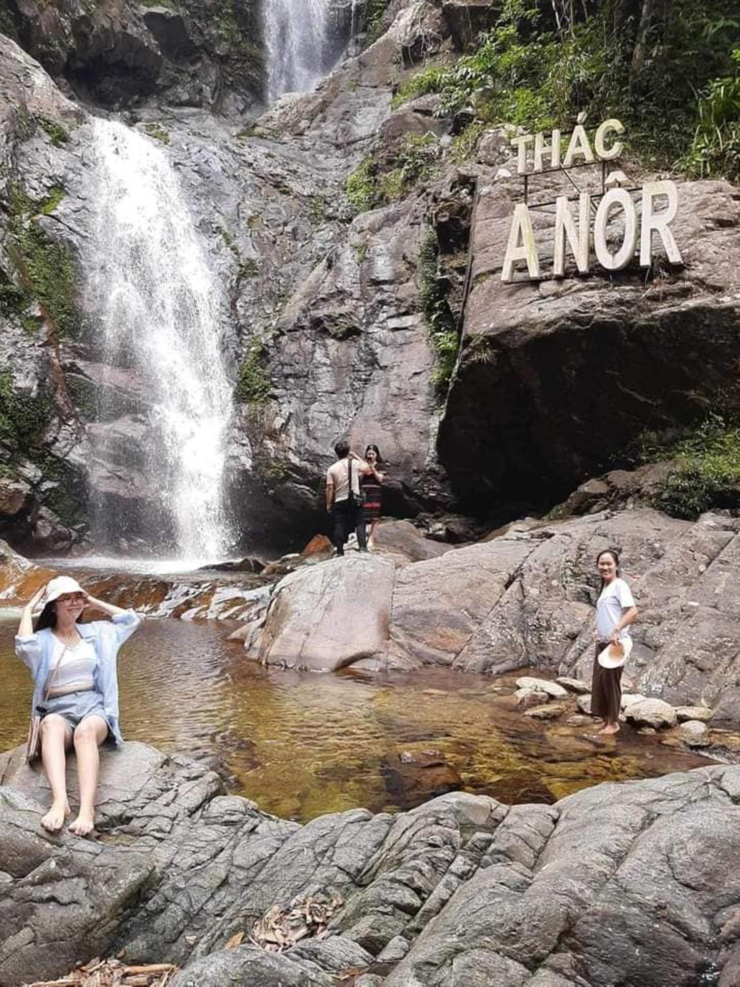 Homestay Ho Son - Thac Anor A Luoi Esterno foto