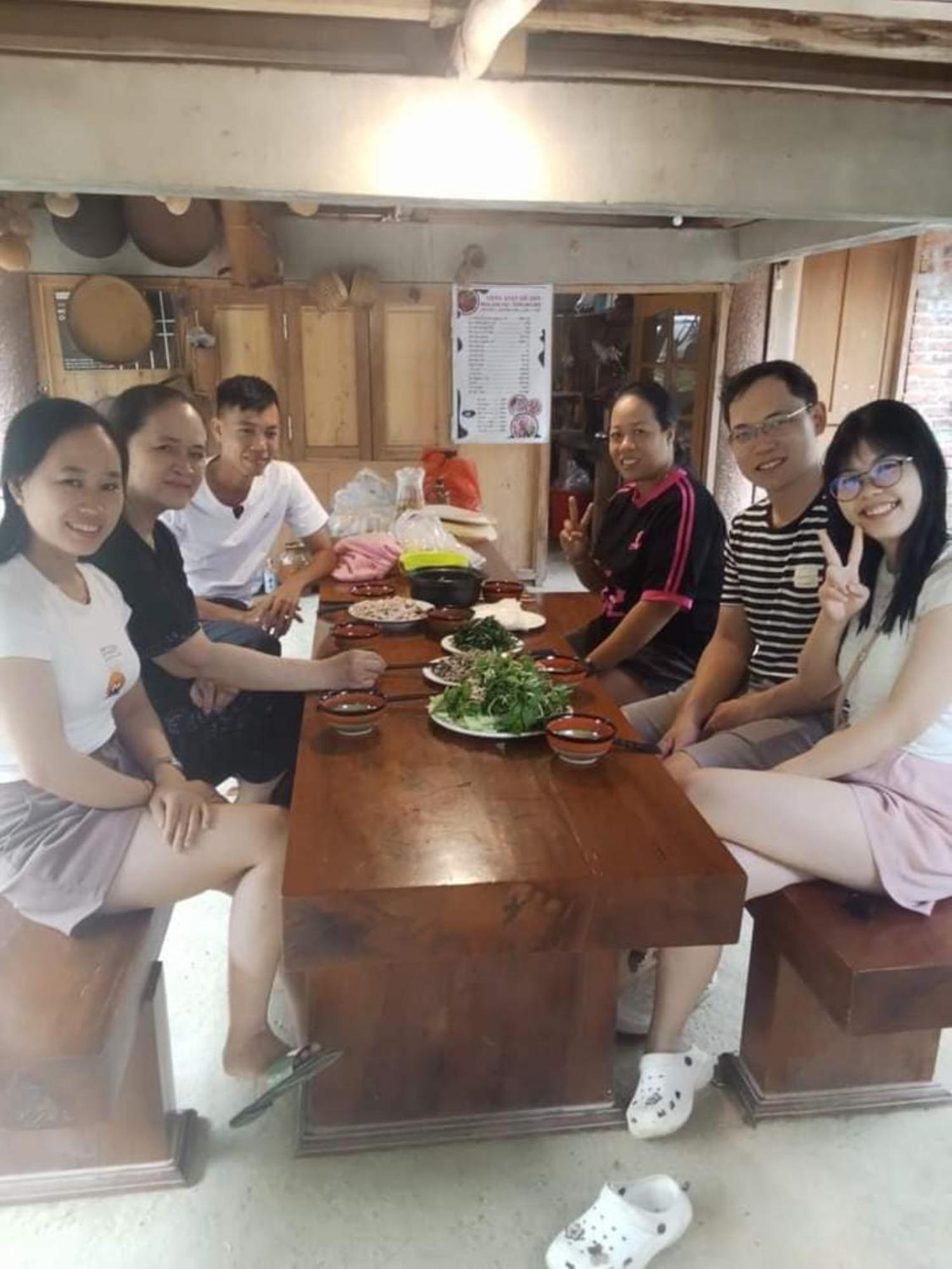 Homestay Ho Son - Thac Anor A Luoi Esterno foto