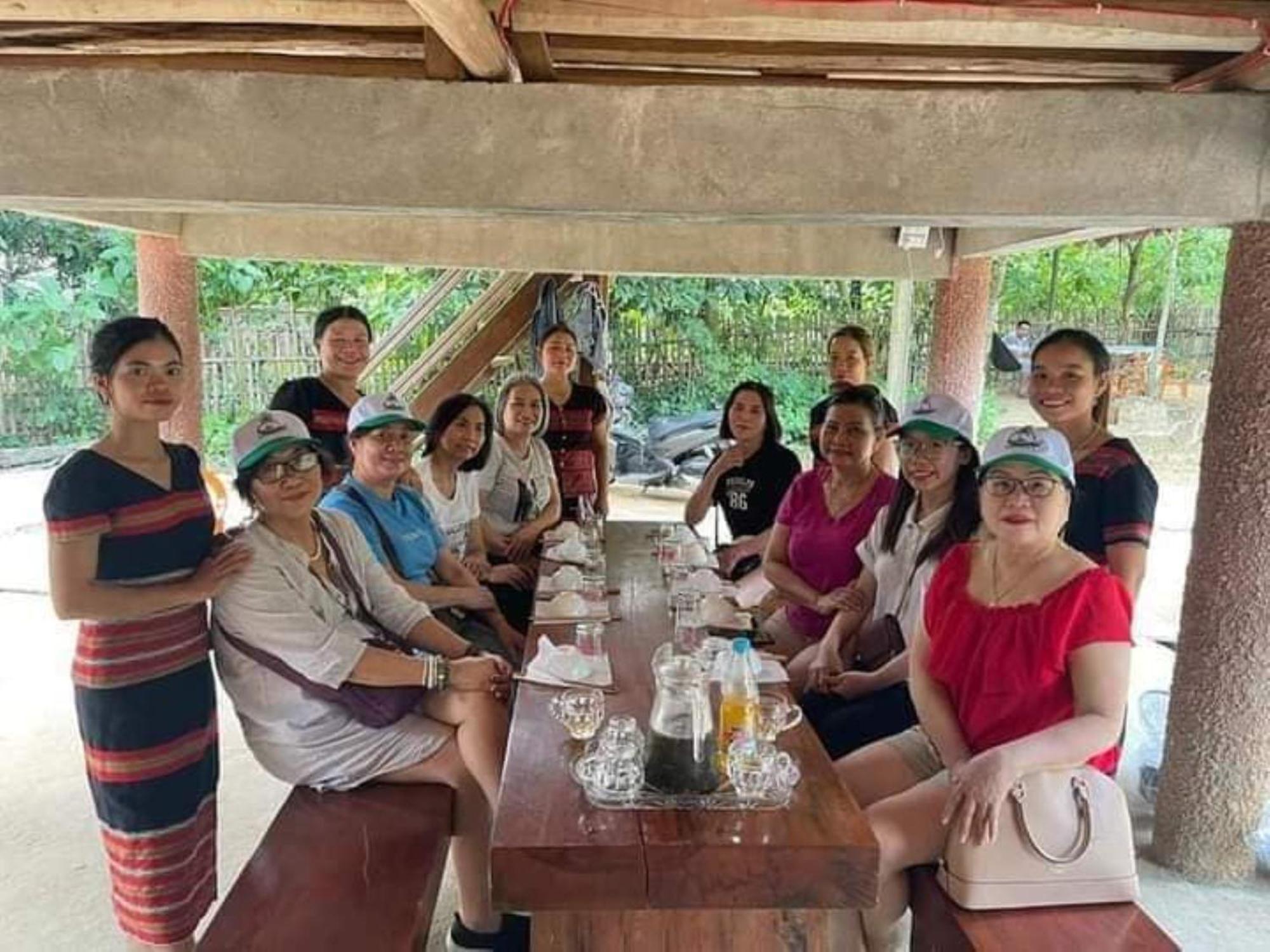 Homestay Ho Son - Thac Anor A Luoi Esterno foto